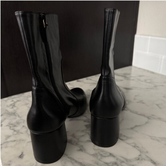 Stuart Weitzman | Flareblock 60 Zip Bootie NWT - Picture 11 of 15